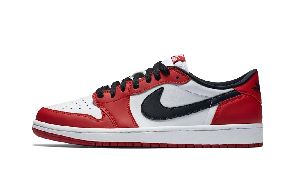 Air Jordan 1 Retro Low OG Chicago (2025)