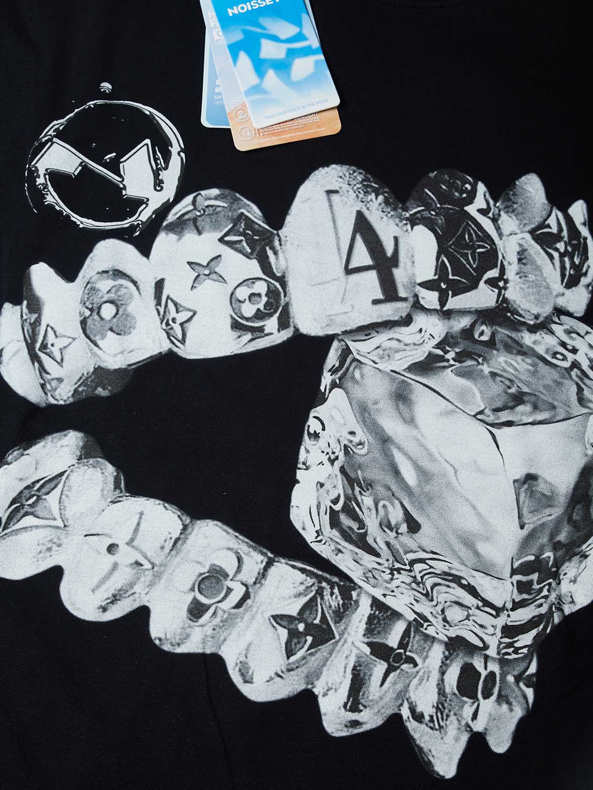 NOISSEY "Liquid Metal Teeth" Graphic Tanktop - Onyx Black Heavyweight Hot-Fix Crafted Sleeveless Tee
