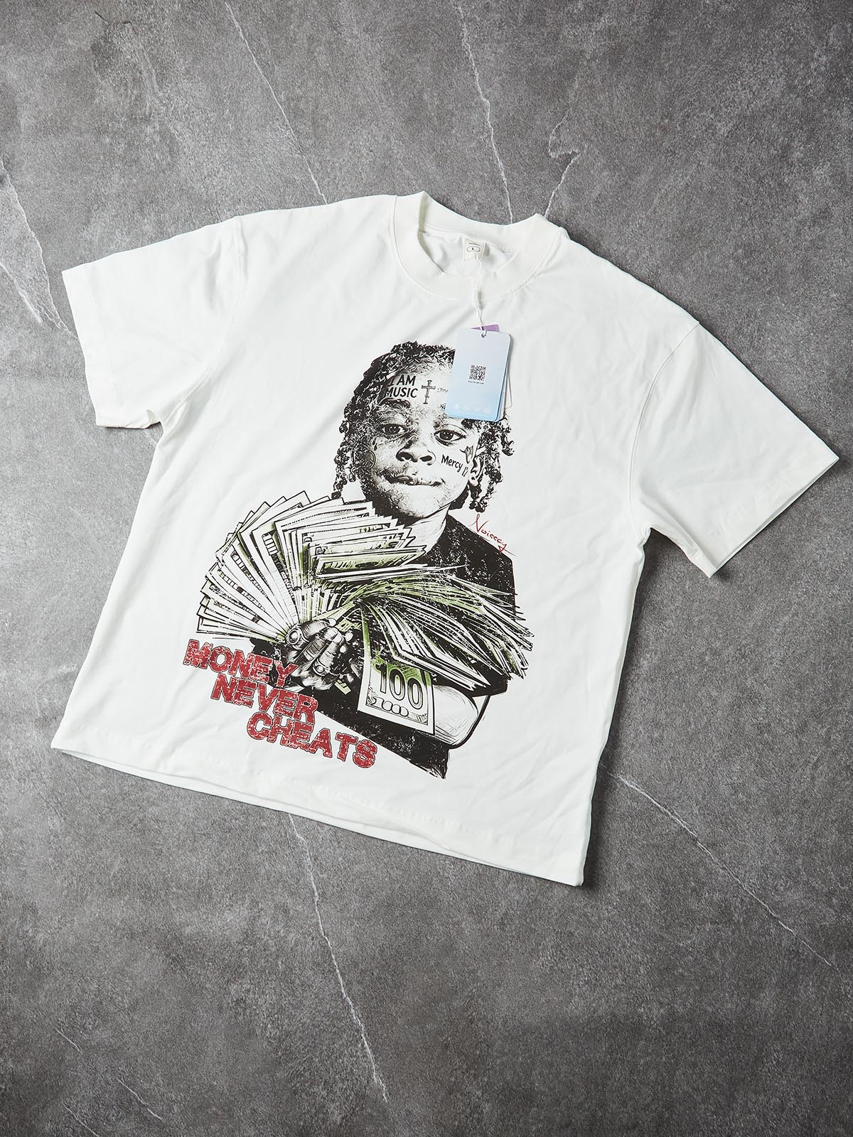 NOISSEY "MONEY NEVER CHEATS" WEALTH ICON OVERSIZED TEE