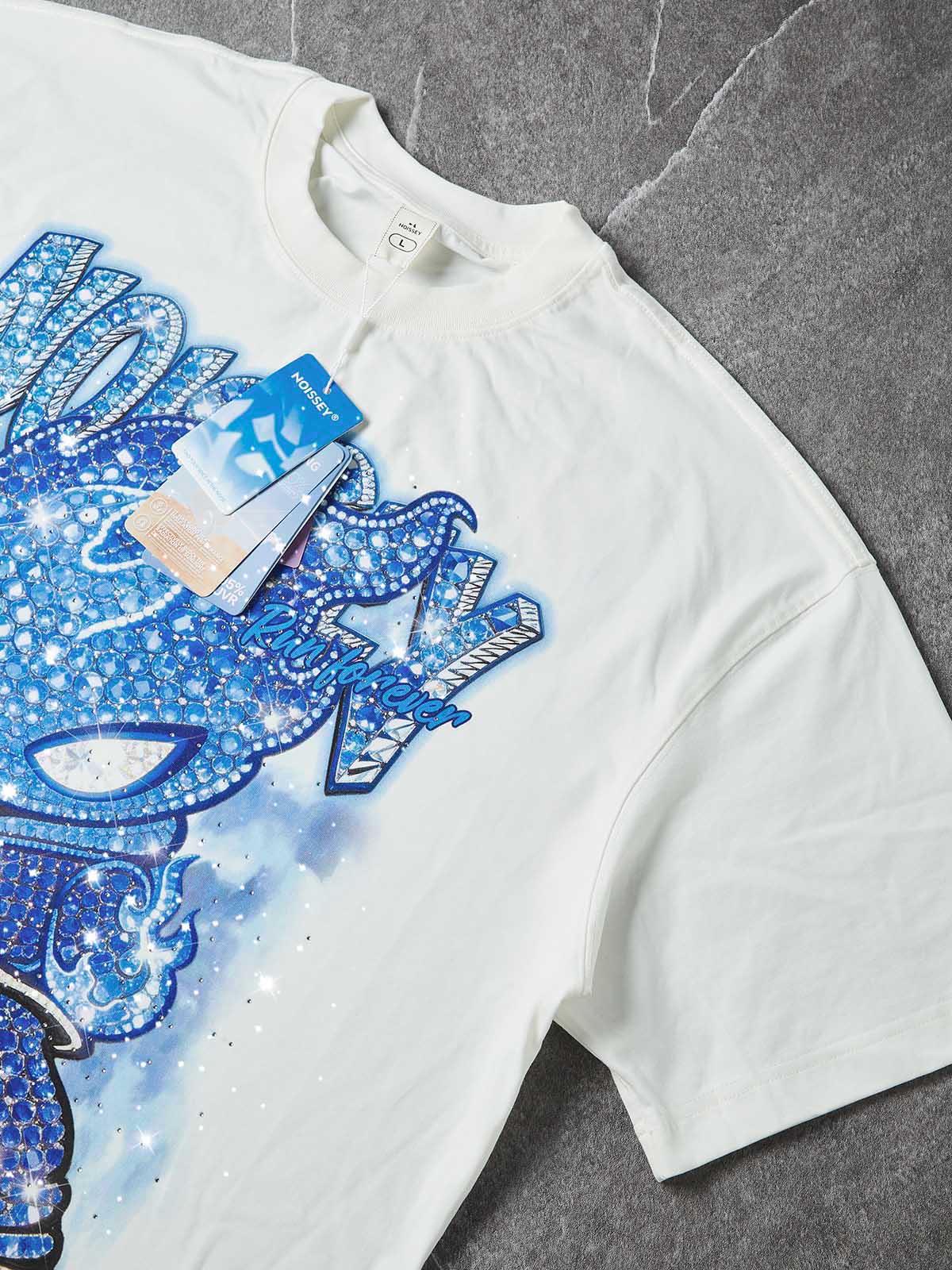 NOISSEY "BLUE ICE FLAME" ICED-OUT CHARACTER ART HEAVYWEIGHT T-SHIRT