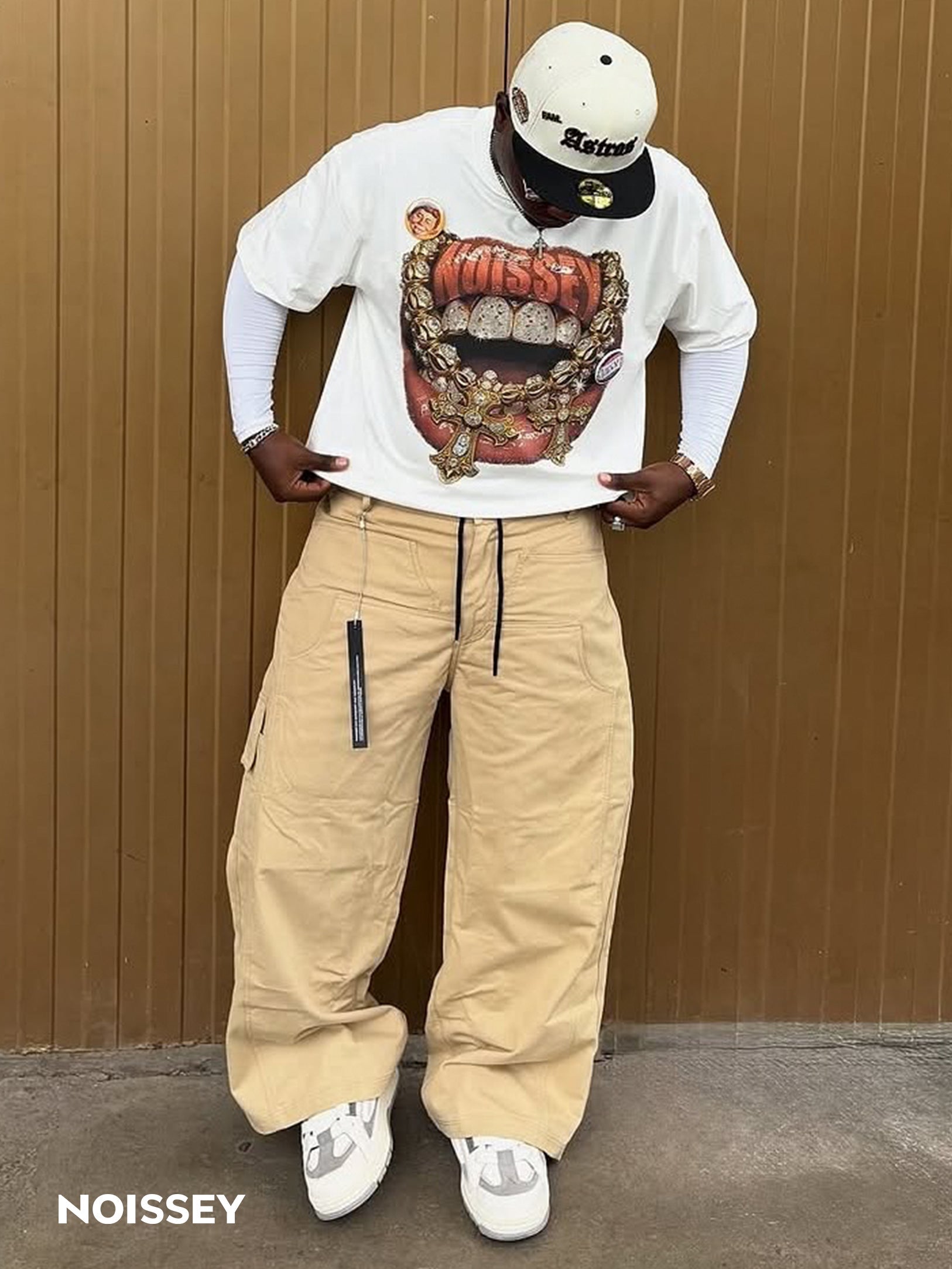 NOISSEY "Gold Cross Chain" Grillz Cooling Boxy Tee