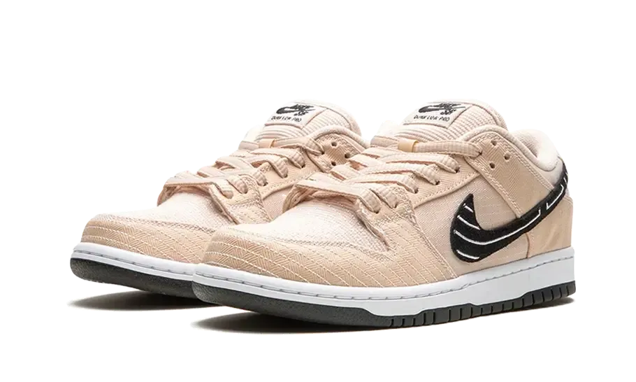 SB Dunk Low Albino & Black
