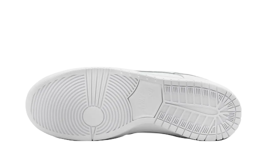 SB Dunk Low Pro Triple White
