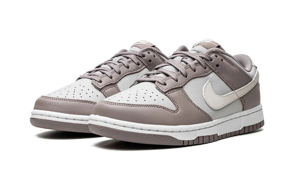 Dunk Low Bone Beige