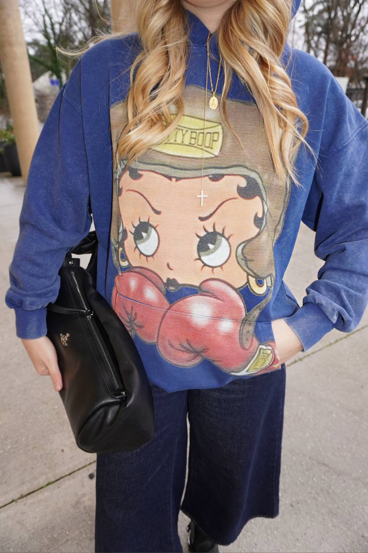 NOISSEY Heavyweight 425g "Boxing Girl" Vintage Wash Hoodie