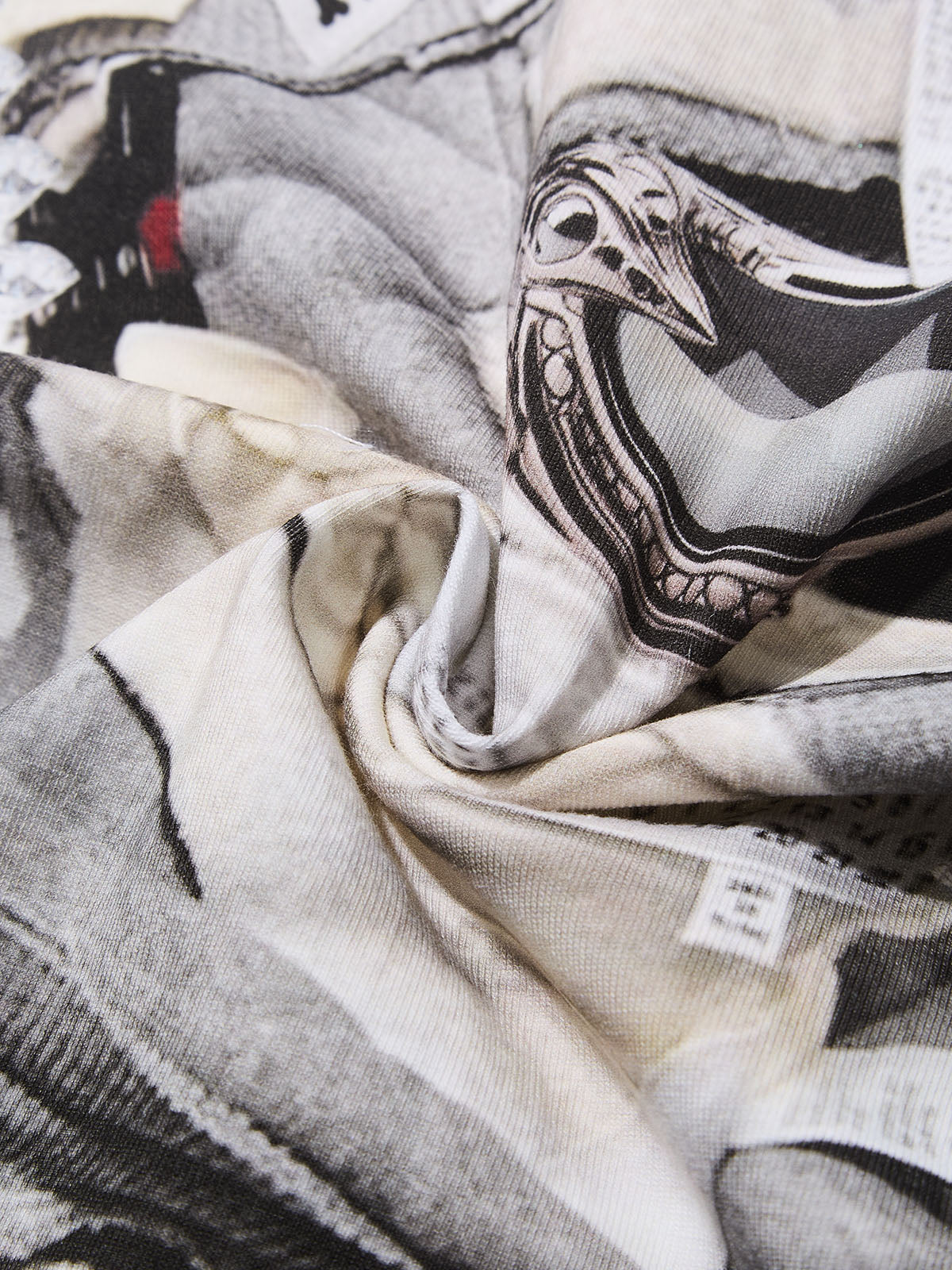 BOUNCE BACK© Shattered Collage Masked White T-shirt