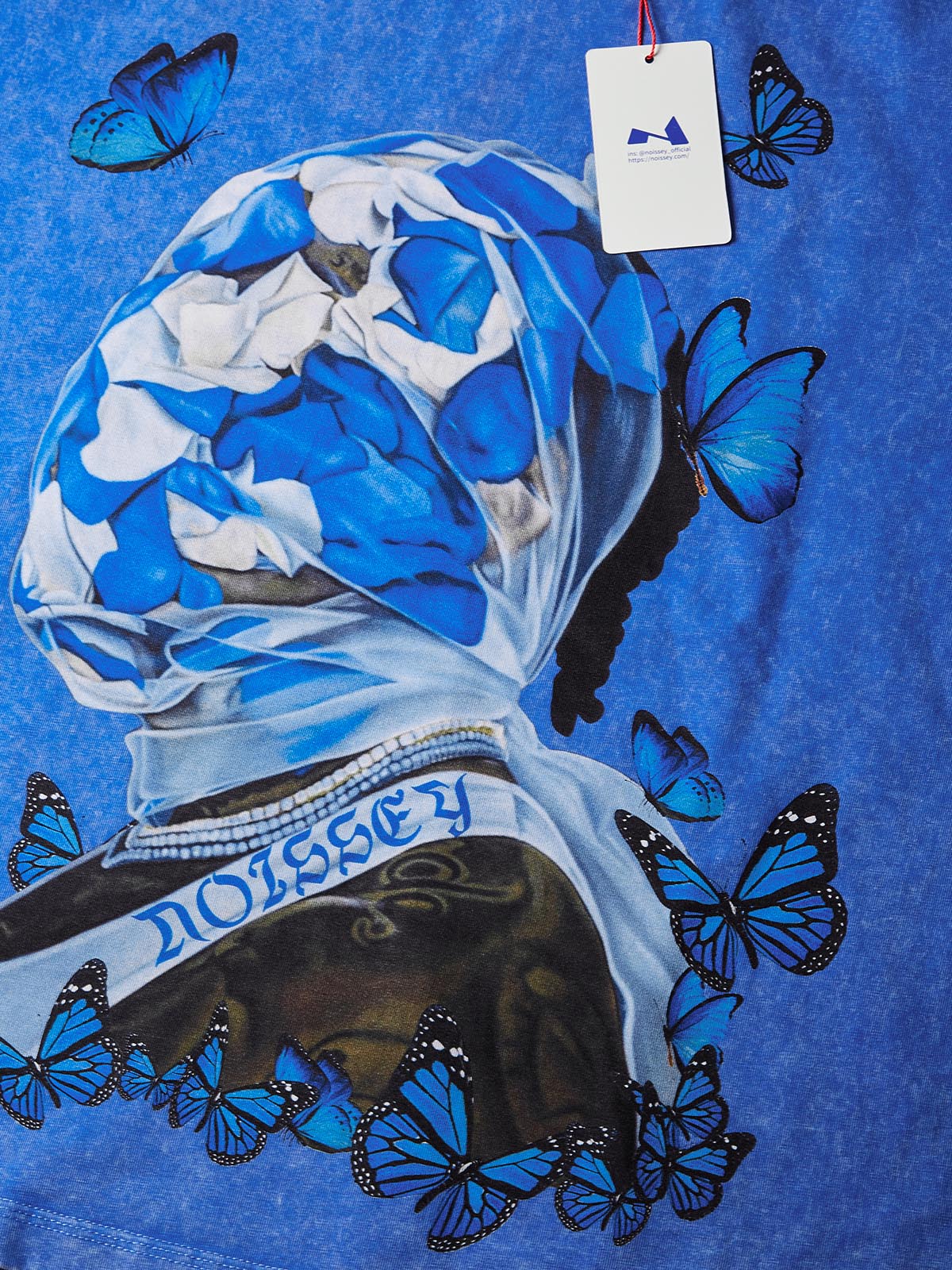NOISSEY "Blue Butterfly" Blue Tee - Vintage Graphic T-Shirt