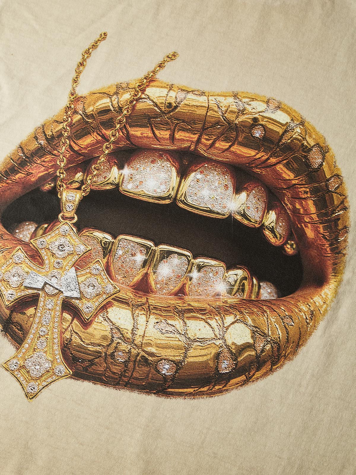NOISSEY "Desert Gold" Diamond Grillz & Cross Chain Tee - Sand/Beige