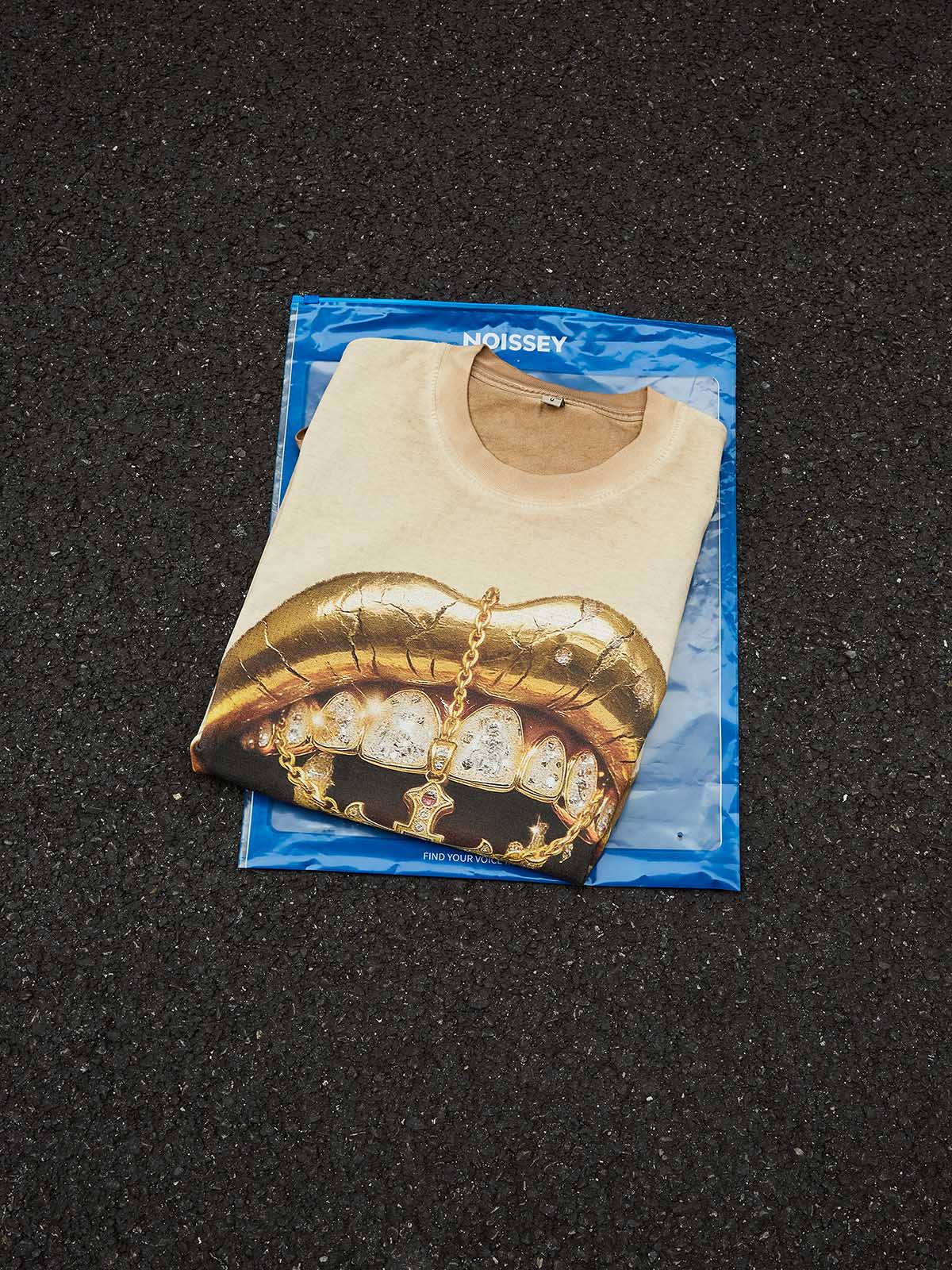 Golden Cross Grillz Oversized Graphic T-Shirt - Luxury Streetwear Art Print