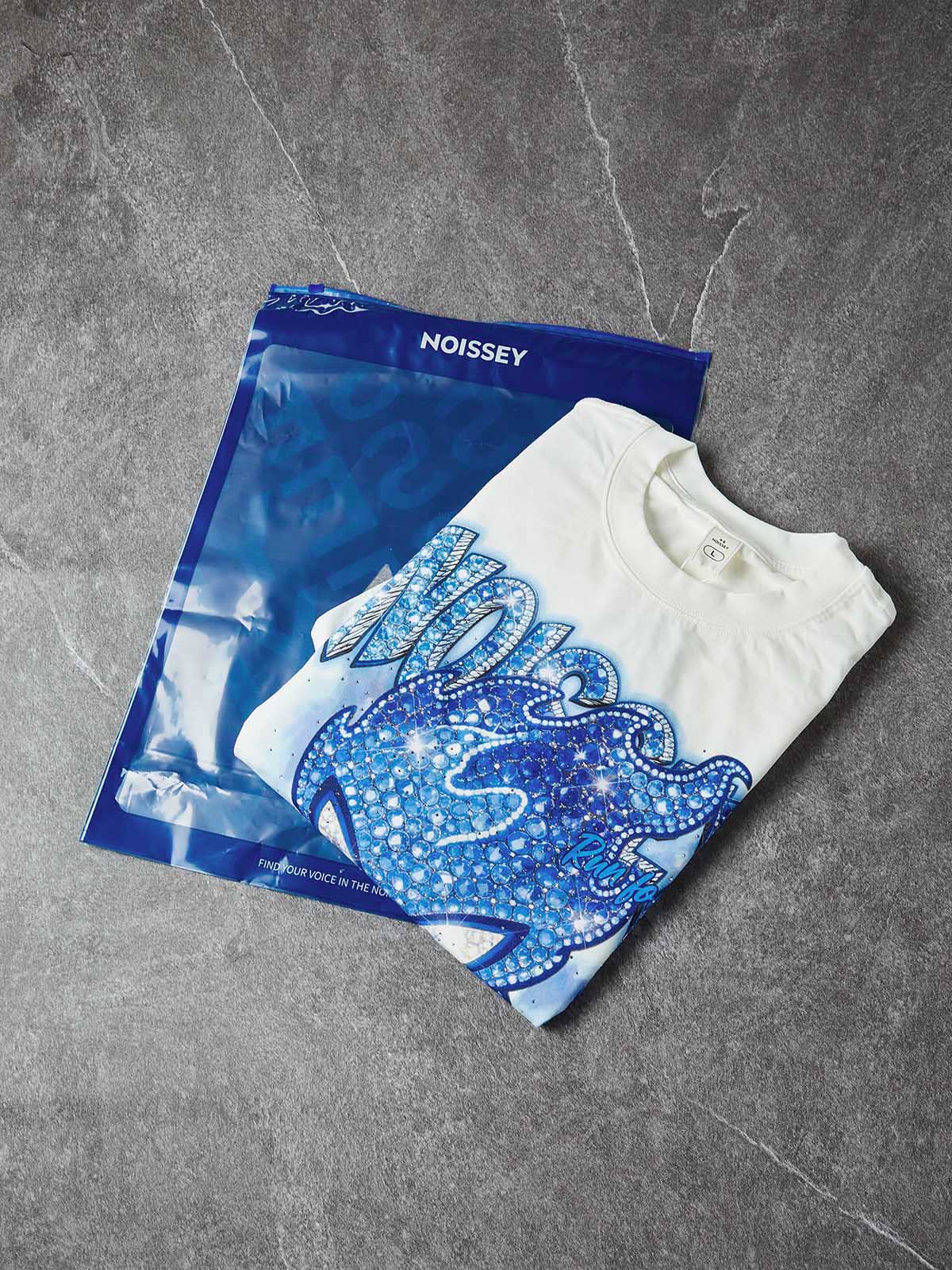 NOISSEY "BLUE ICE FLAME" ICED-OUT CHARACTER ART HEAVYWEIGHT T-SHIRT