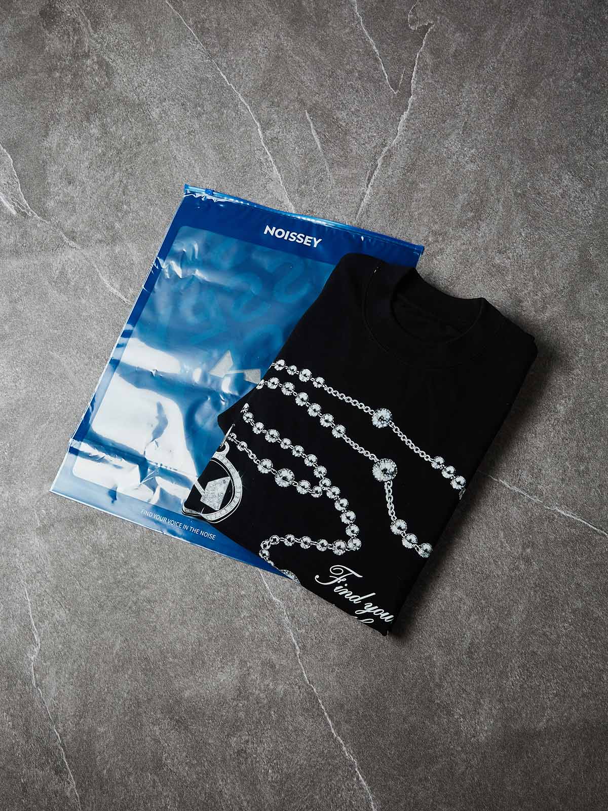NOISSEY "Diamond Chain Archive" Graphic Boxy Heavyweight Tee - Onyx Black