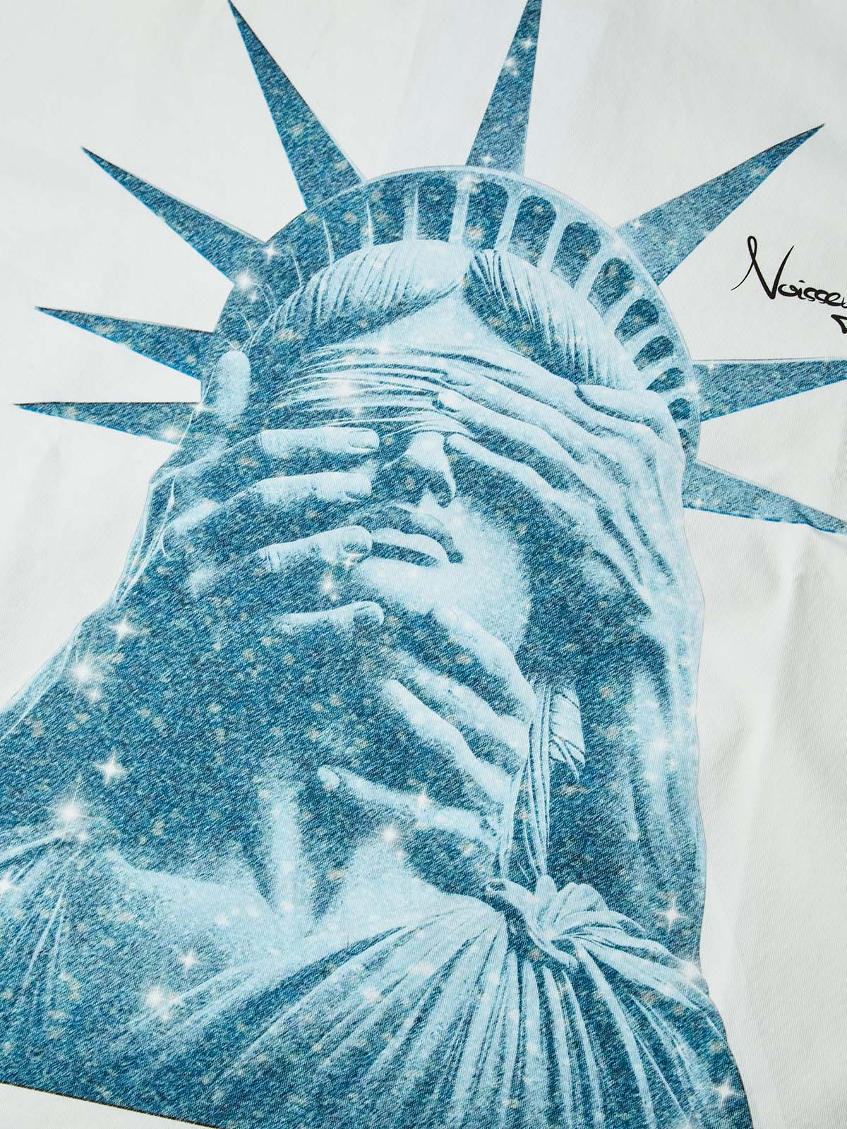 NOISSEY "Liberty Blinded" Heavyweight Tee - White Boxy Street Graphic T-Shirt