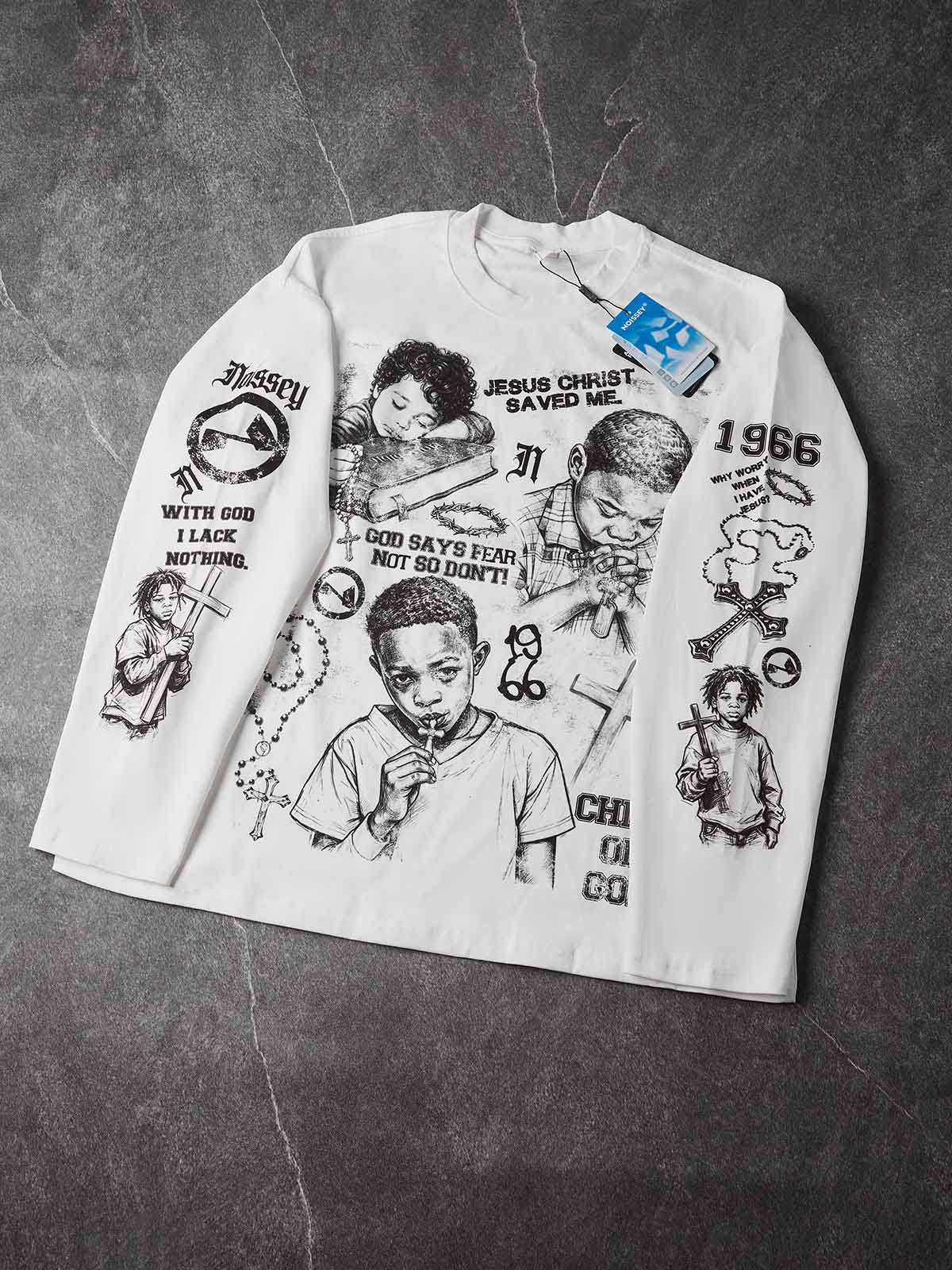 NOISSEY "Child of God" Praying Children Sketch Graphic Long-Sleeve Tee - Pure White