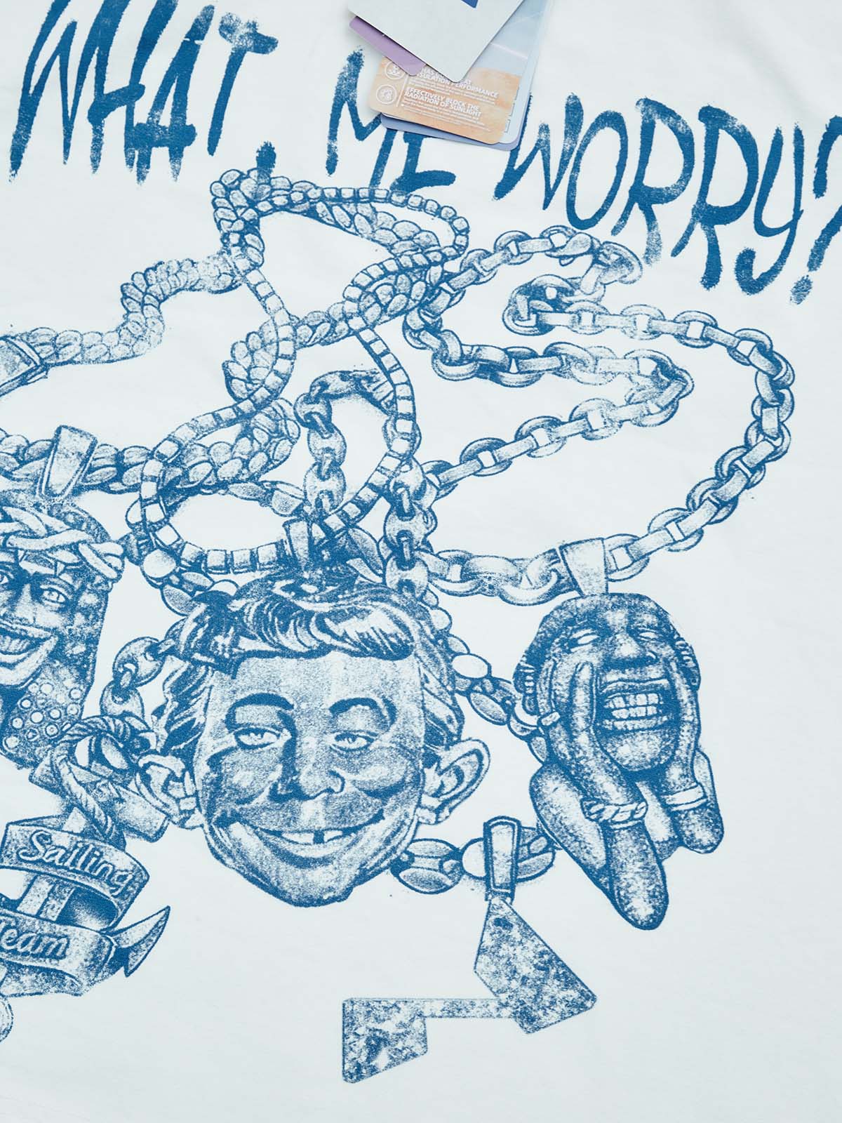 "WHAT ME WORRY?" BAD BOY TEE – VINTAGE WHITE BOXY STREETWEAR