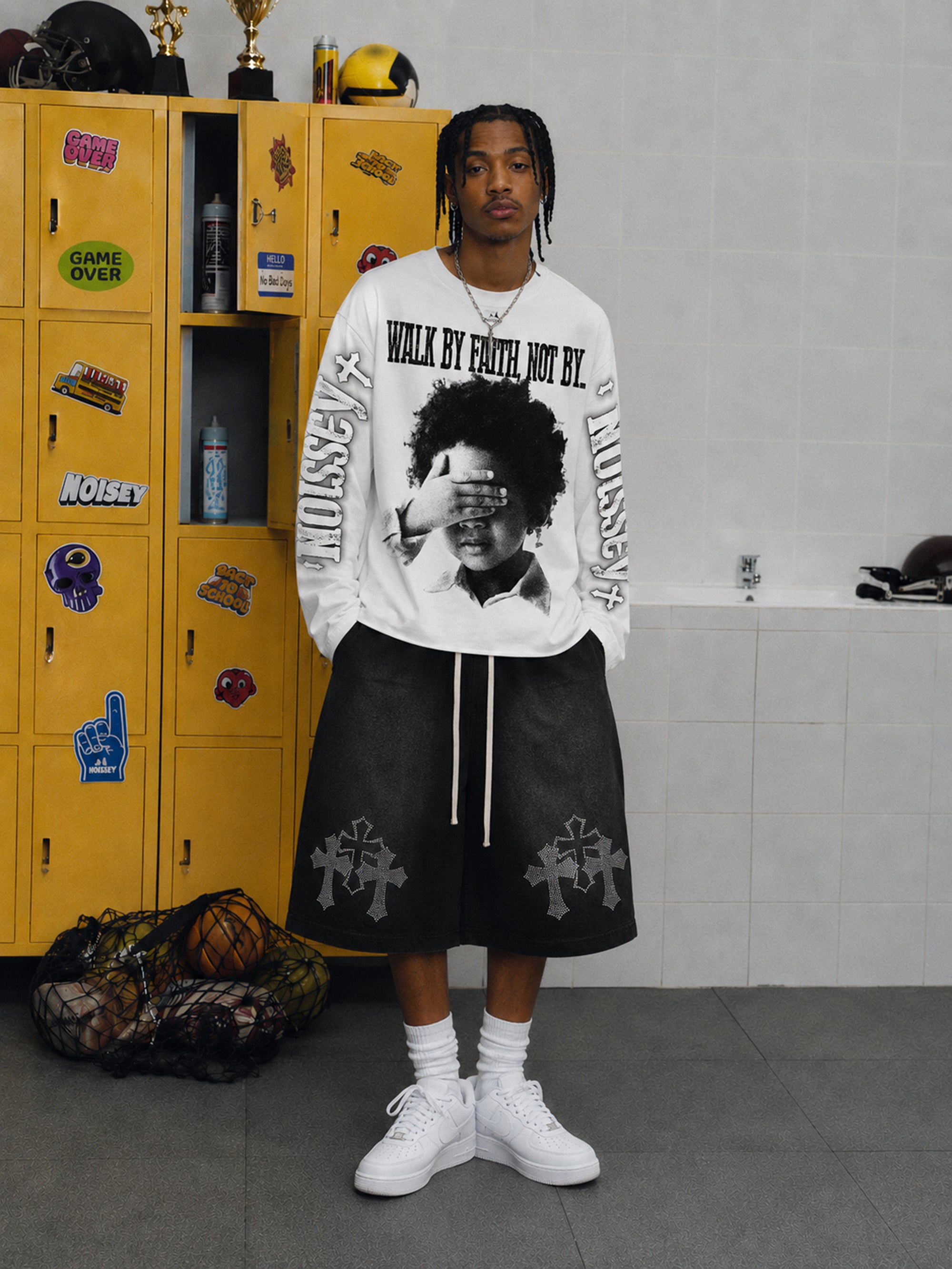 NOISSEY "WALK BY FAITH" CHILD PORTRAIT GRAPHIC LONG SLEEVE SHIRT