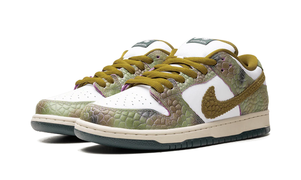 SB Dunk Low Alexis Sablone Chameleon