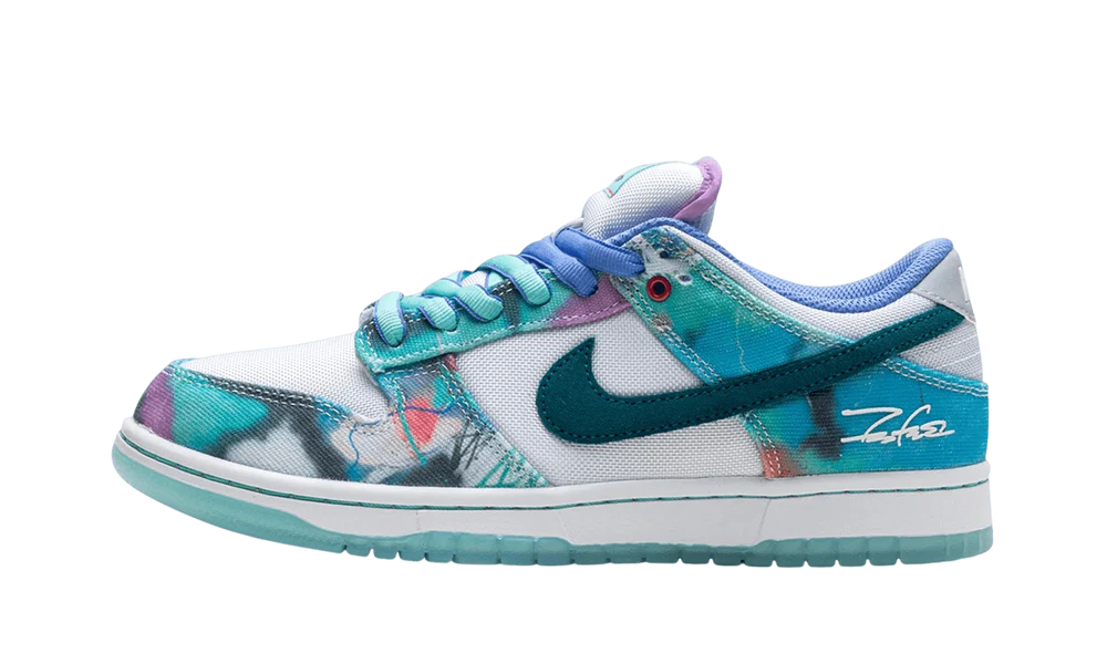 SB Dunk Low Futura Laboratories Bleached Aqua